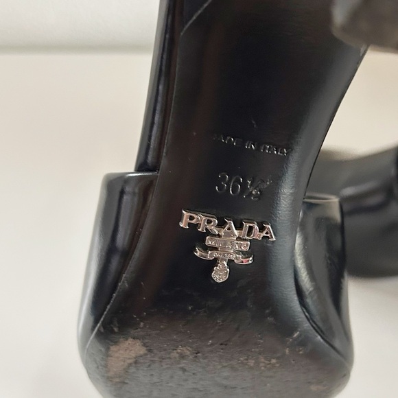 Prada Black Leather Kitten Heel Mules Pointed Toe Logo Size EU 36.5 - Picture 11 of 12